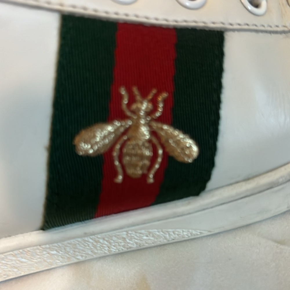 Gucci Sneakers with Bumblebee π - Picture 3 of 13